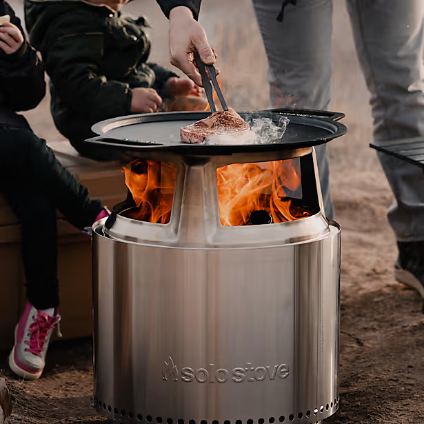 Solo Stove Bonfire Gusseisen Plancha mit Aufsatz